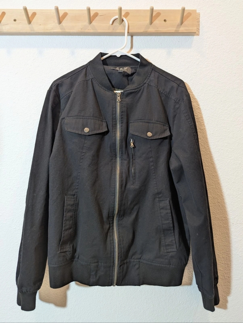 Men's lightweight Black Zip Front Casual Jacket